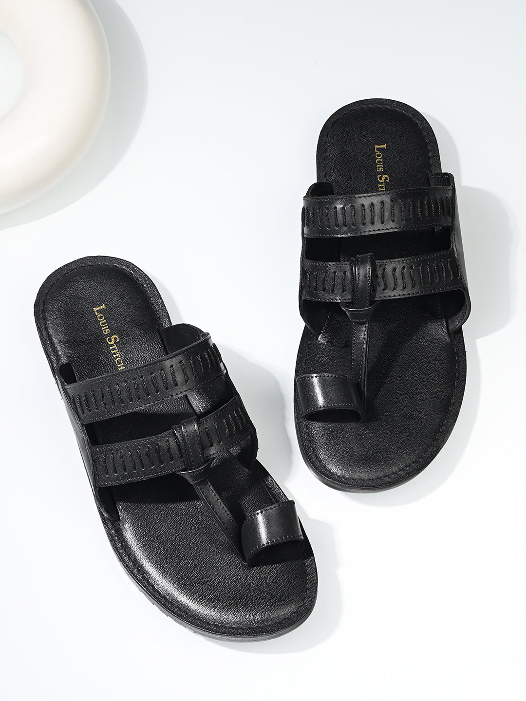 Jet Black Kolhapuri Style Lightweight Toe Ring Leather Sandal