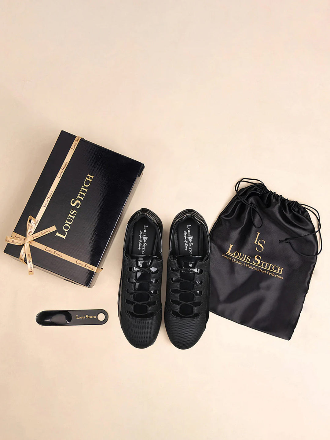 Egyptian Black Fashion Color Blocked Lace-Up Sneaker