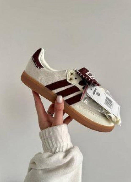 Samba wales Cream White