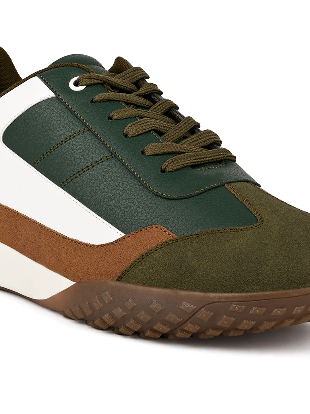 White and Tan Casual Lightweight Lace-Up Sneakers