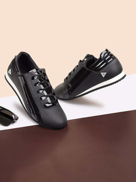 Egyptian Black Fashion Color Blocked Lace-Up Sneaker