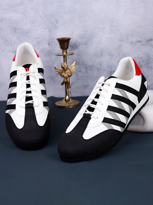 Egyptian Black Fashion Color Blocked Lace-Up Sneaker
